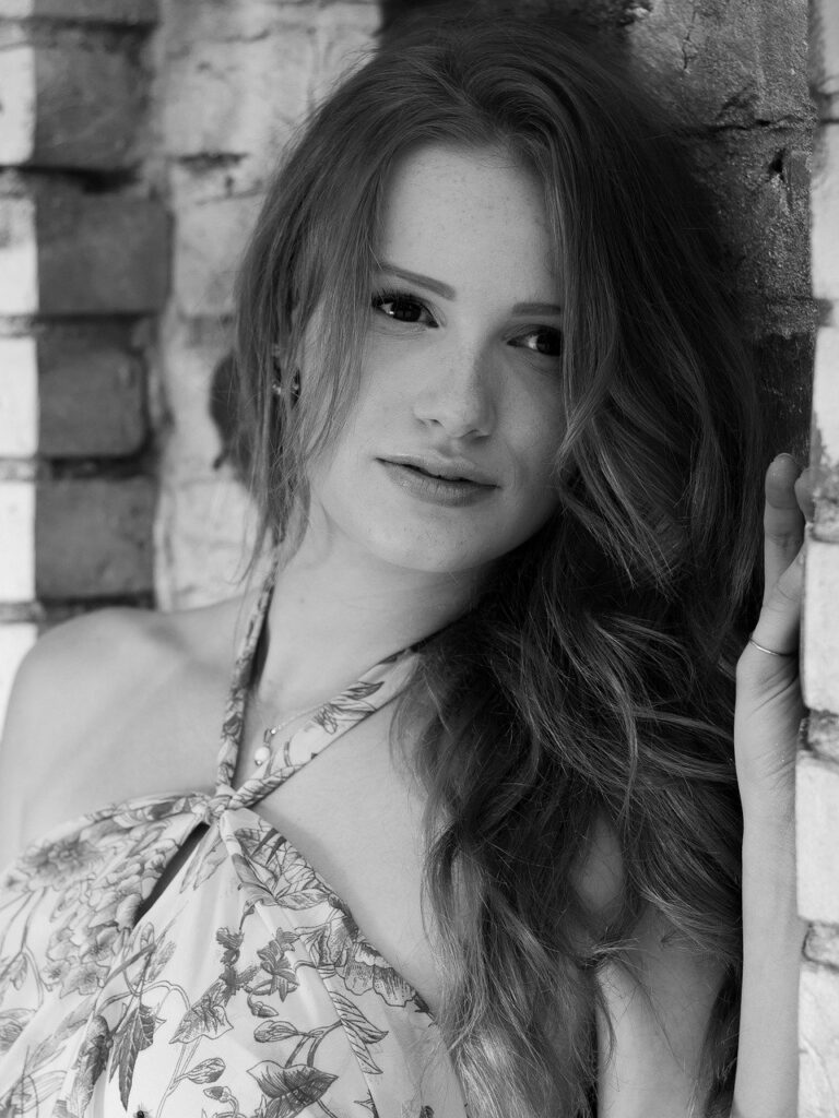 Sóhajok szállnak 4 nő, modell, csinos-4371515.jpg